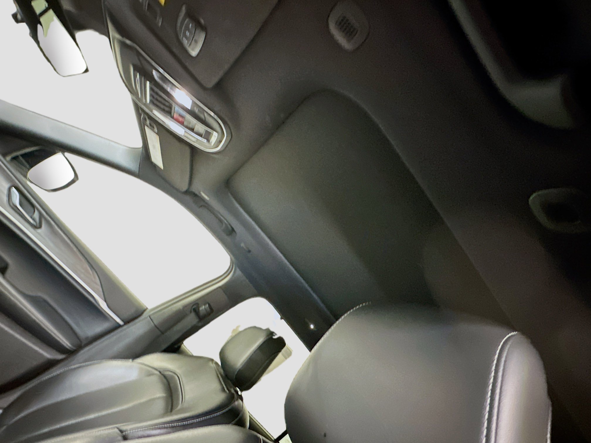 Used 2024 Jeep Grand Cherokee L Limited w/ Luxury Tech Group II image 27