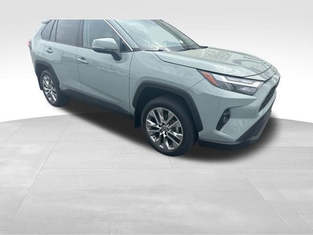 Used 2023 Toyota RAV4 XLE Premium AWD/4WD image 21