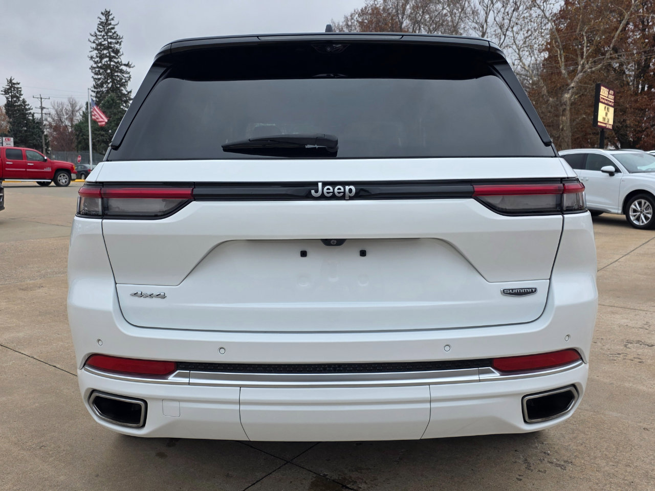 Used 2022 Jeep Grand Cherokee Summit w/ Adv Protech Group IV image 22