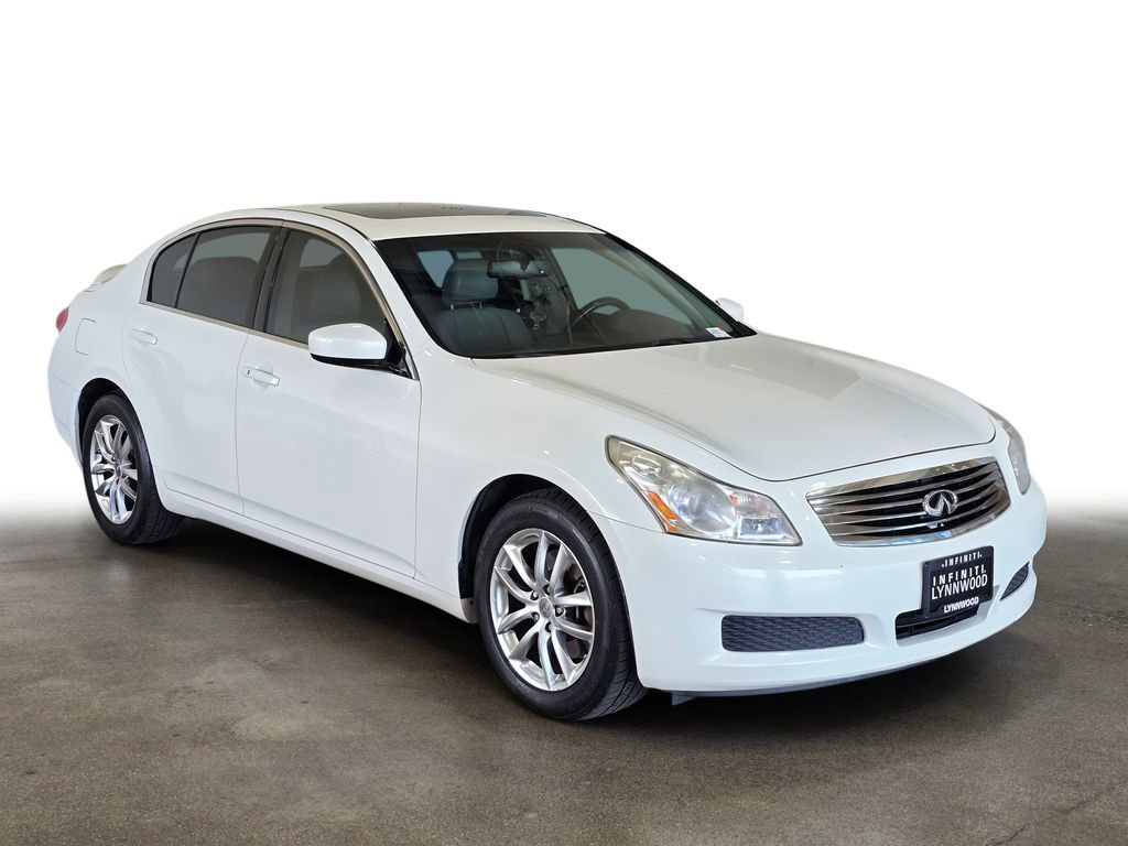 Used 2009 INFINITI G37 x Sedan AWD/4WD image 3