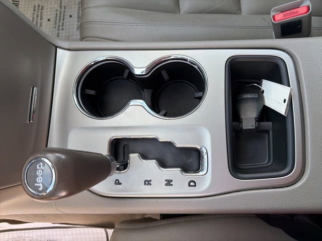 Used 2012 Jeep Grand Cherokee Laredo image 19