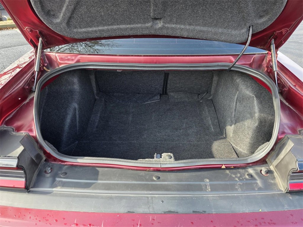 Used 2023 Dodge Challenger SXT image 10