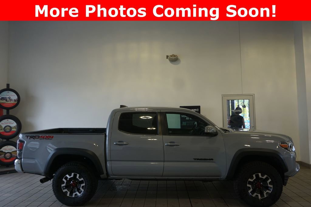 Used 2021 Toyota Tacoma TRD Off-Road w/ Blackout Package (TMS) AWD/4WD image 2