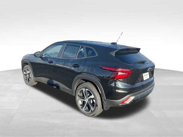 New 2026 Chevrolet Trax RS w/ Sunroof Package FWD image 3