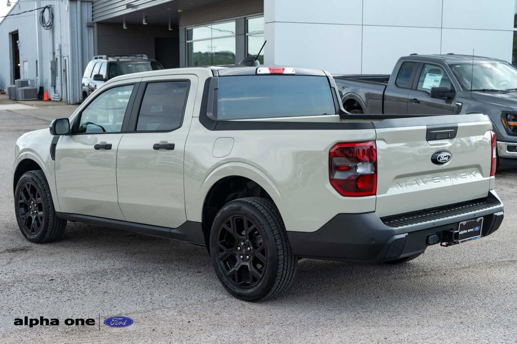 Used 2025 Ford Maverick XLT w/ XLT Luxury Package AWD/4WD image 9