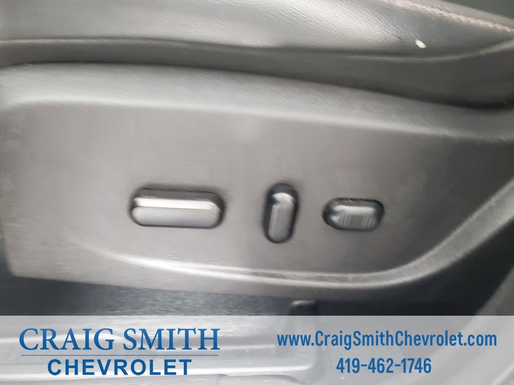 Used 2019 Ford Escape Titanium image 11