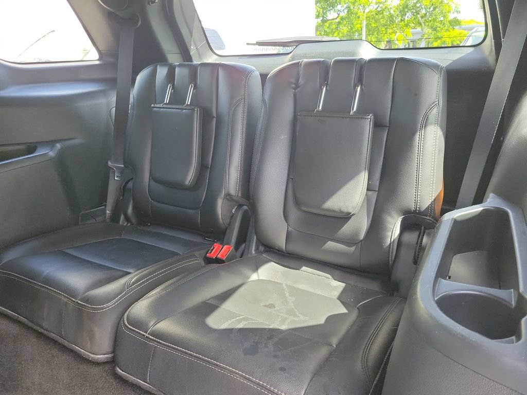 Used 2018 Ford Explorer Limited AWD/4WD image 16