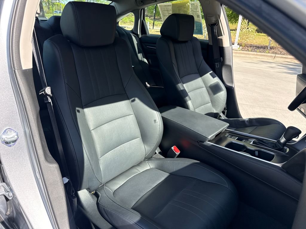 Used 2021 Honda Accord EX-L image 33
