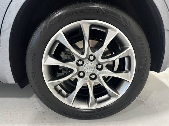 Used 2020 Buick Envision Essence w/ Experience Buick Package AWD/4WD image 39