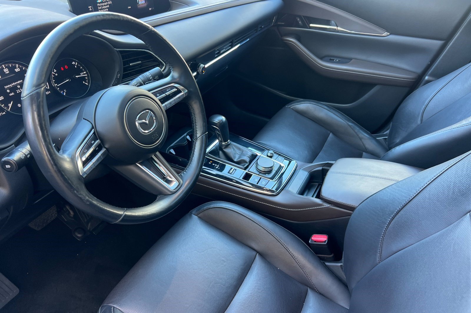 Used 2022 MAZDA CX-30 2.5 Turbo w/ Premium Plus Pkg AWD/4WD image 4