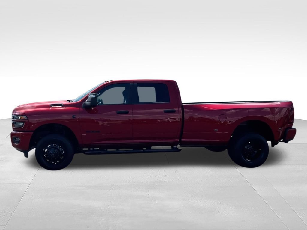 New 2026 RAM 3500 Big Horn AWD/4WD image 5