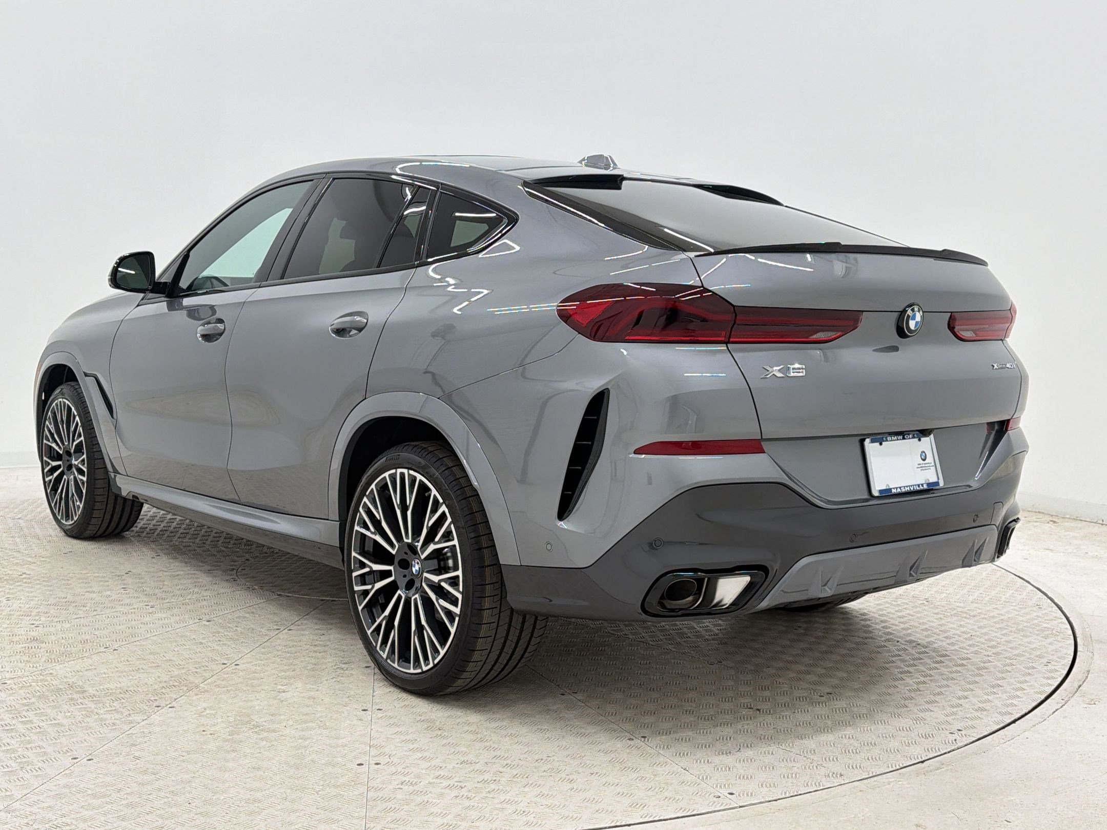 New 2027 BMW X6 xDrive40i AWD/4WD image 3