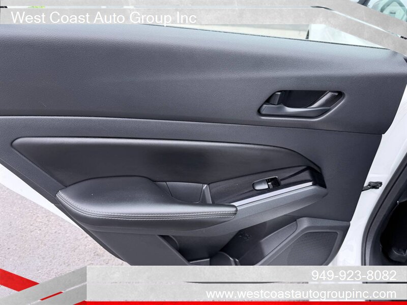 Used 2023 Nissan Altima 2.5 SV FWD image 19