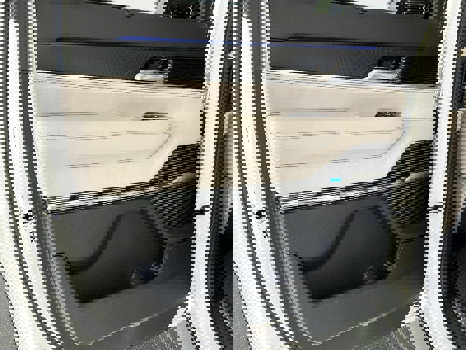 New 2026 Jeep Grand Wagoneer Summit image 13