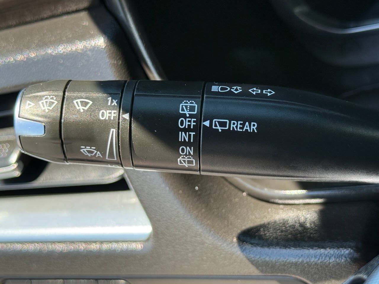 Used 2023 GMC Yukon XL SLE w/ Max Trailering Package AWD/4WD image 18