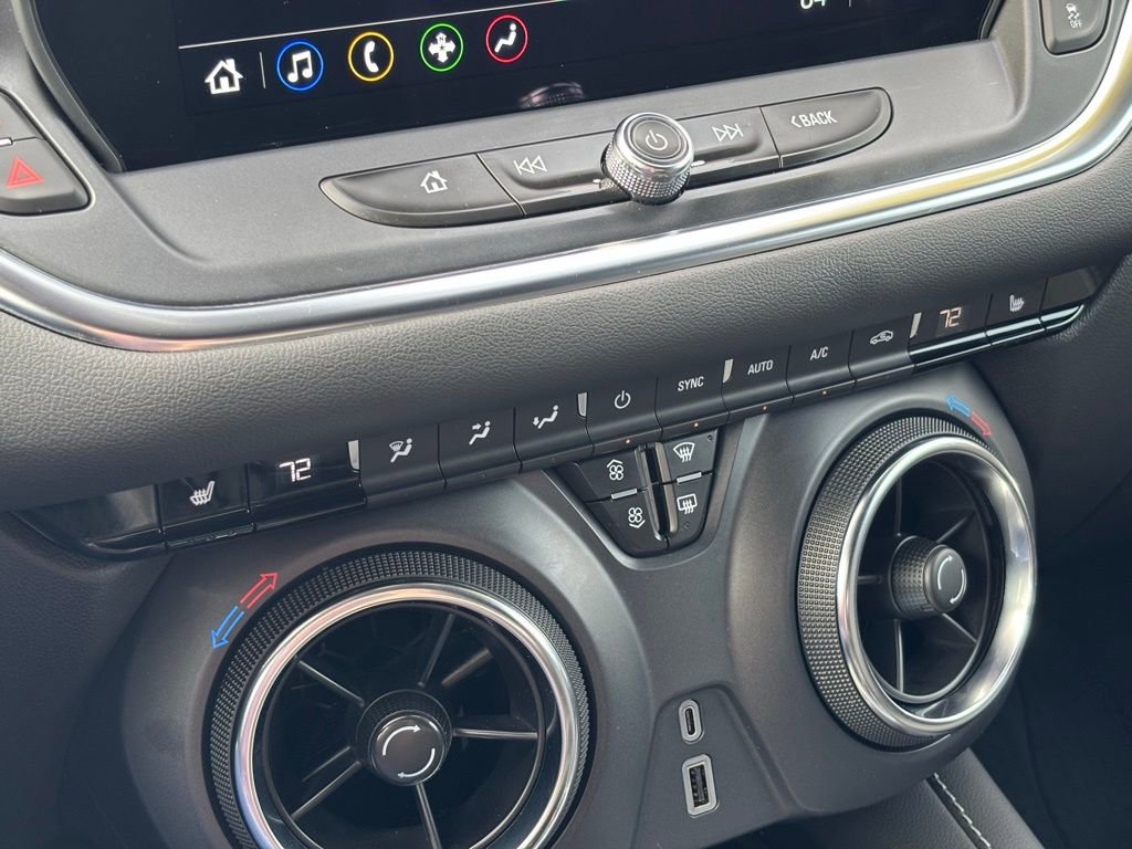 Used 2024 Chevrolet Blazer LT w/ Convenience Package image 29