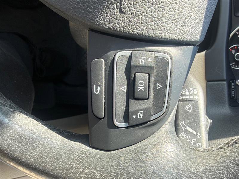 Used 2016 Volkswagen Tiguan SE image 30