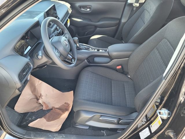 New 2025 Honda HR-V LX image 12