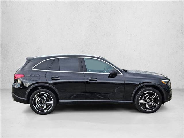 Certified 2026 Mercedes-Benz GLC 300 image 4