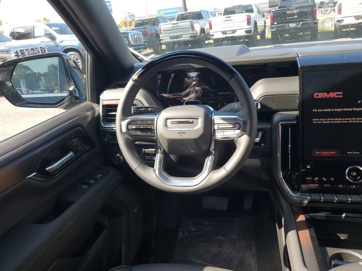 New 2026 GMC Yukon XL Denali w/ Denali Reserve Package AWD/4WD image 13