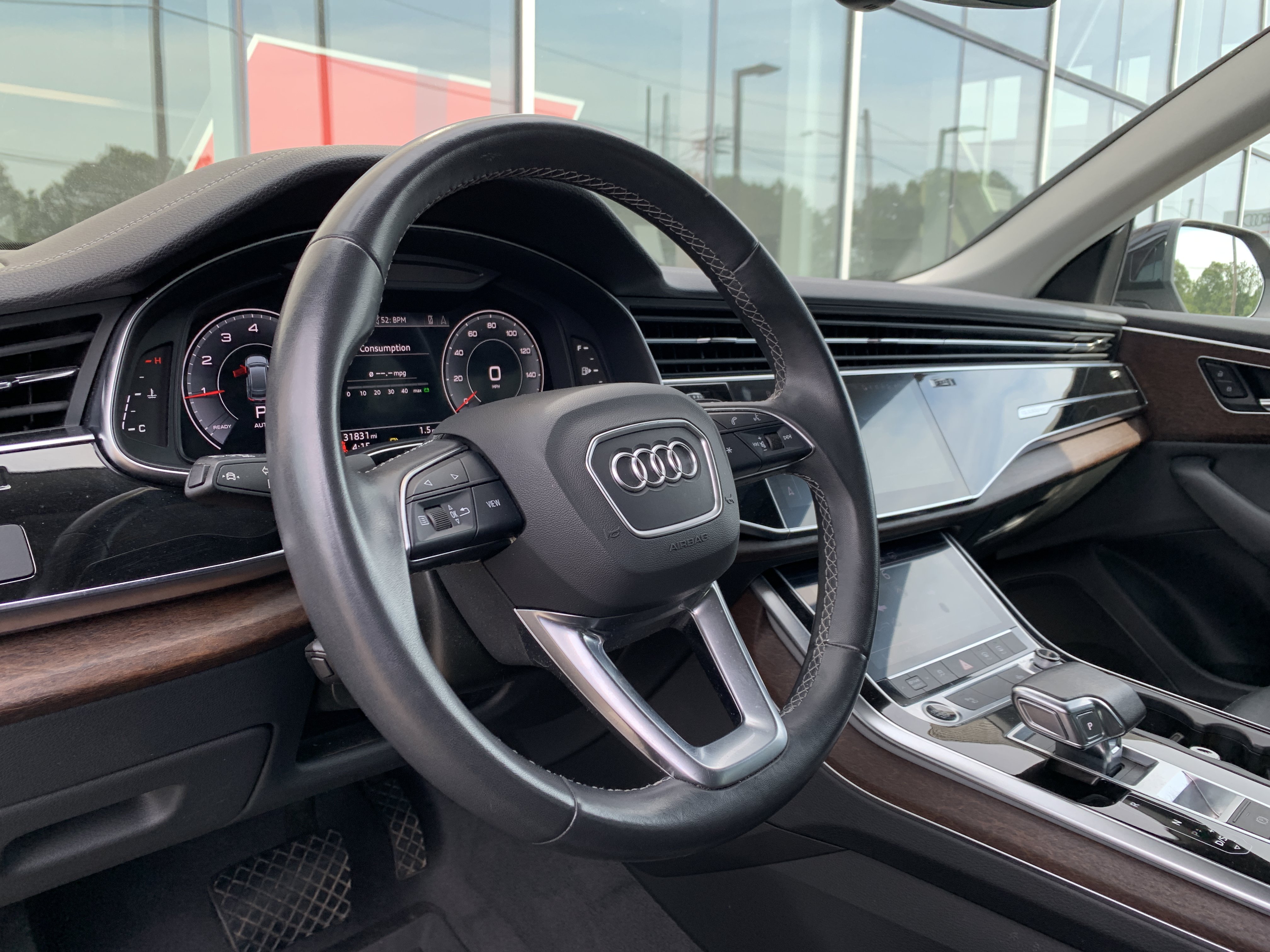 Certified 2023 Audi Q8 Premium w/ Convenience Package AWD/4WD image 4