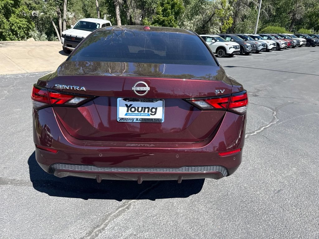 Used 2024 Nissan Sentra SV FWD image 5