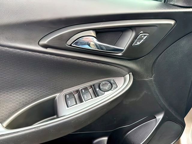 Used 2024 Chevrolet Malibu LT image 20