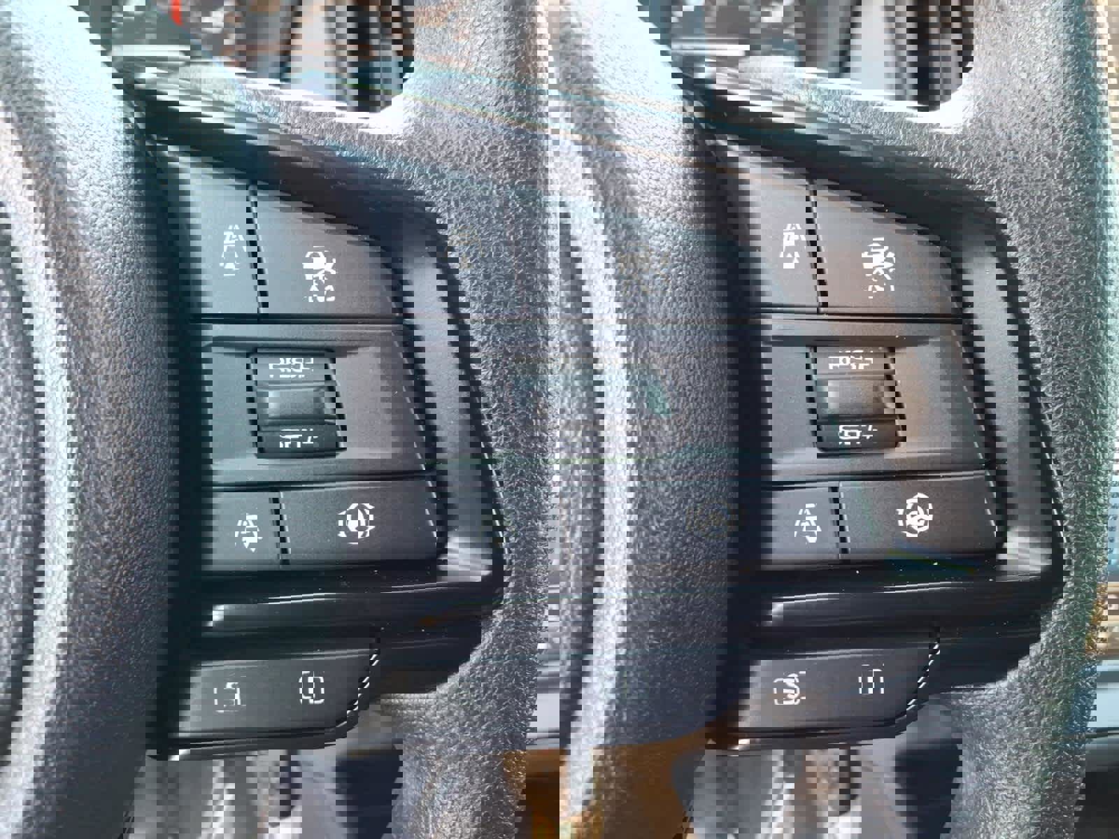 Certified 2024 Subaru Crosstrek 2.0i image 34