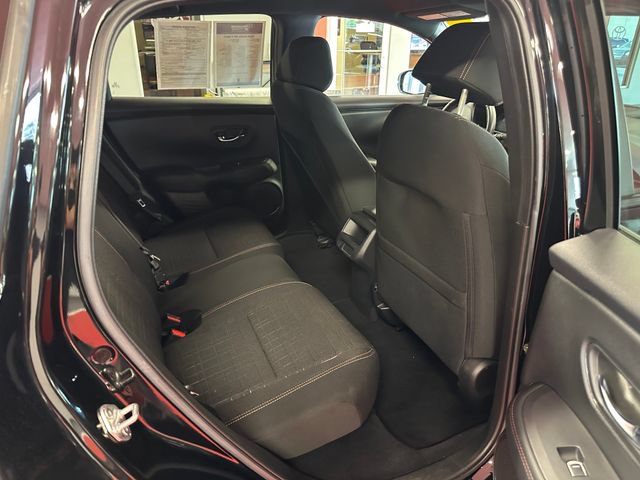 Used 2024 Honda HR-V Sport image 14