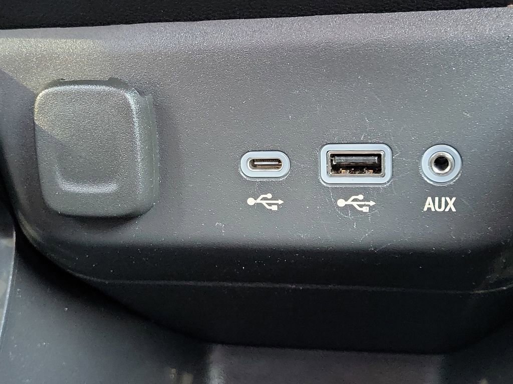 Used 2023 Chevrolet TrailBlazer LT image 25