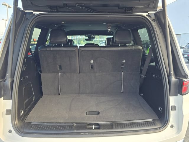 Used 2024 Jeep Wagoneer Series II w/ Flexible Seating Group RWD image 12