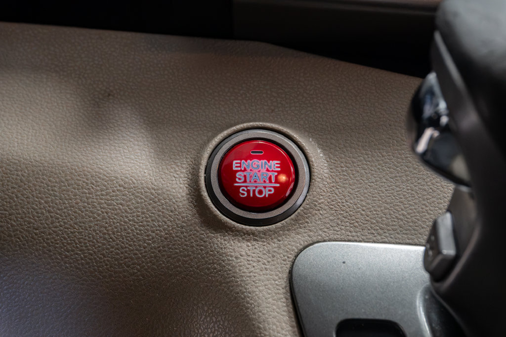 Used 2016 Honda Odyssey SE image 15