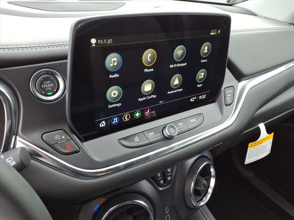 New 2025 Chevrolet Blazer LT w/ LPO, Black Grille Bar Package image 13