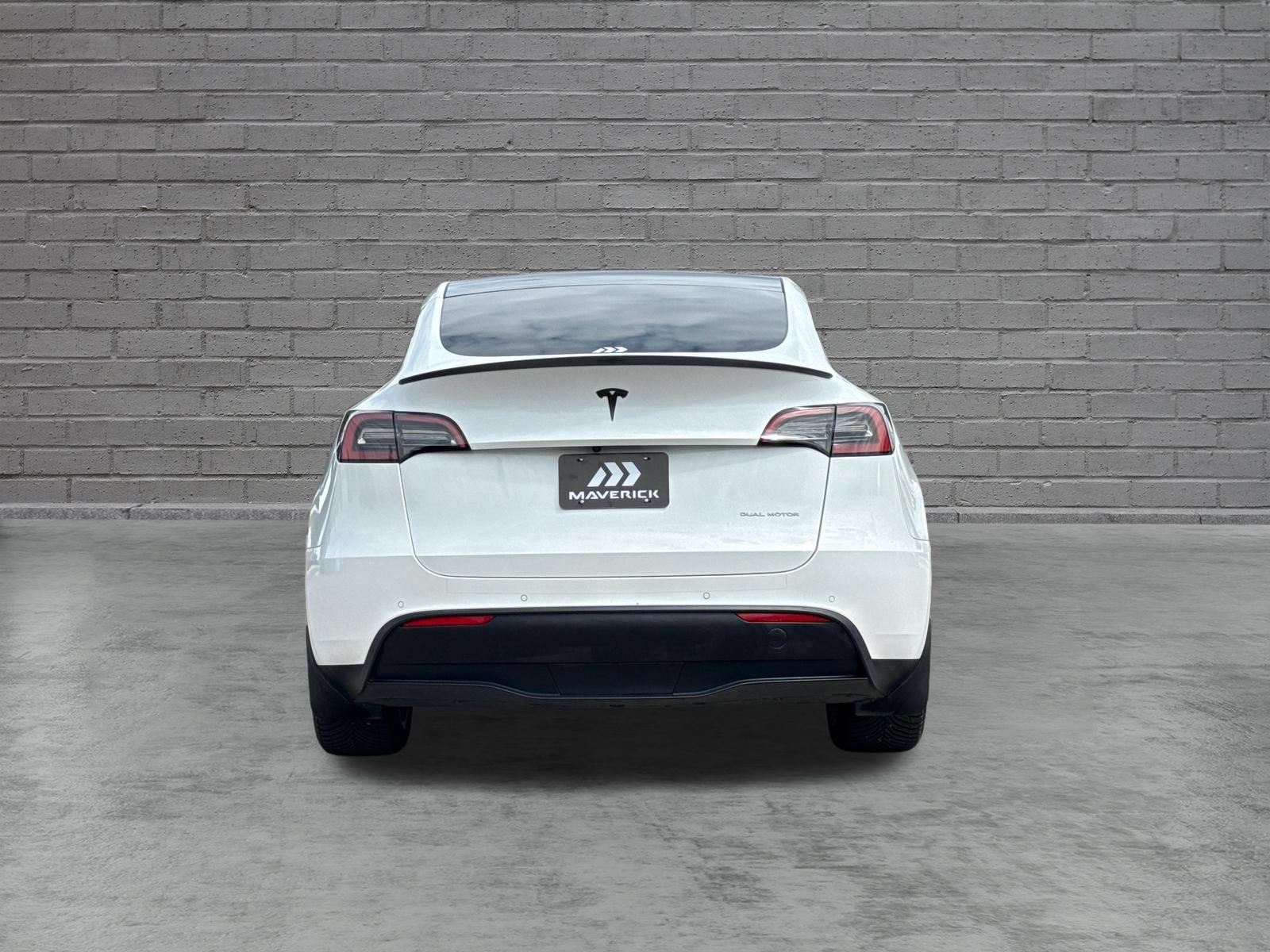 Used 2022 Tesla Model Y Long Range AWD/4WD image 10