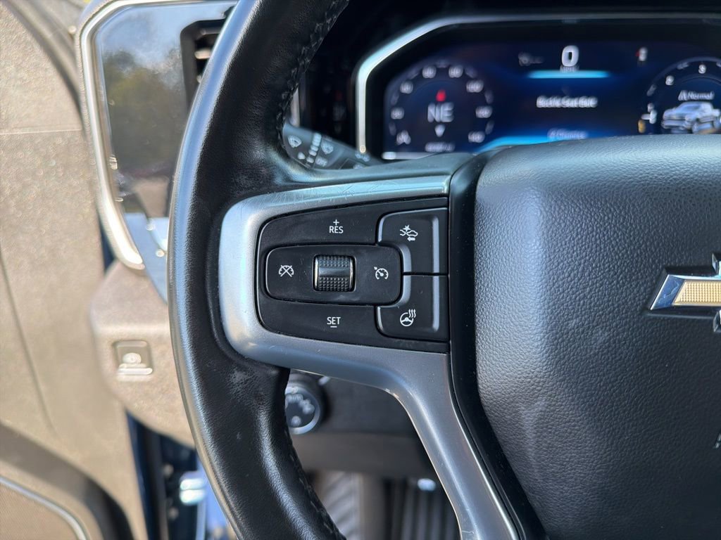 Used 2024 Chevrolet Silverado 1500 LT AWD/4WD image 19