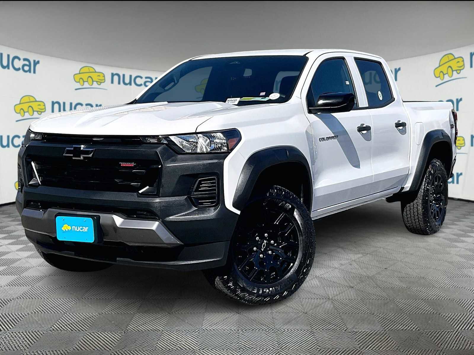 Used 2024 Chevrolet Colorado Trail Boss image 3