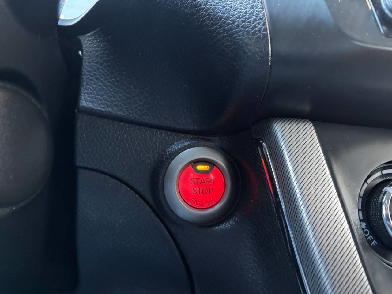 Used 2015 Nissan Sentra SR image 22