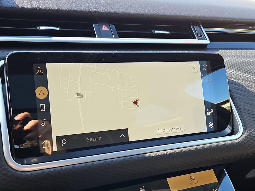 Used 2023 Land Rover Range Rover Velar R-Dynamic S image 17