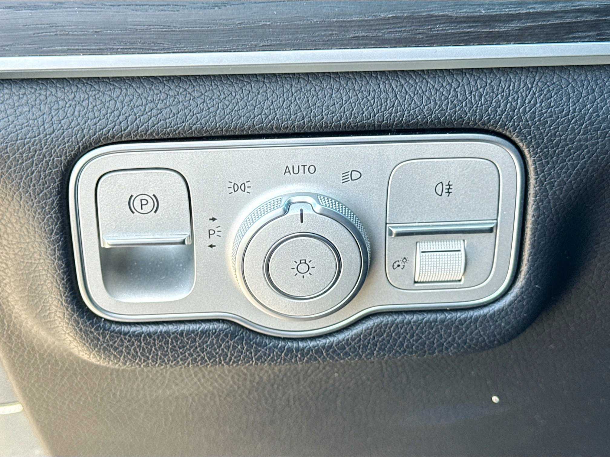 Used 2022 Mercedes-Benz GLE 350 image 35