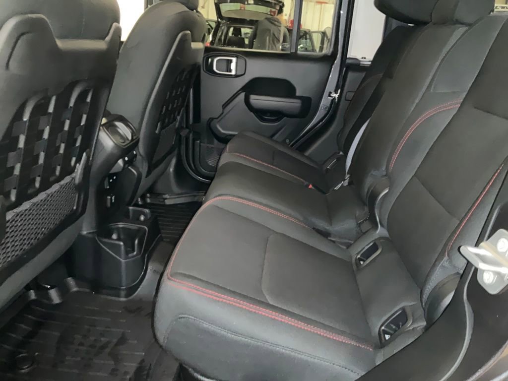 Used 2020 Jeep Gladiator Rubicon w/ Cold Weather Group image 25