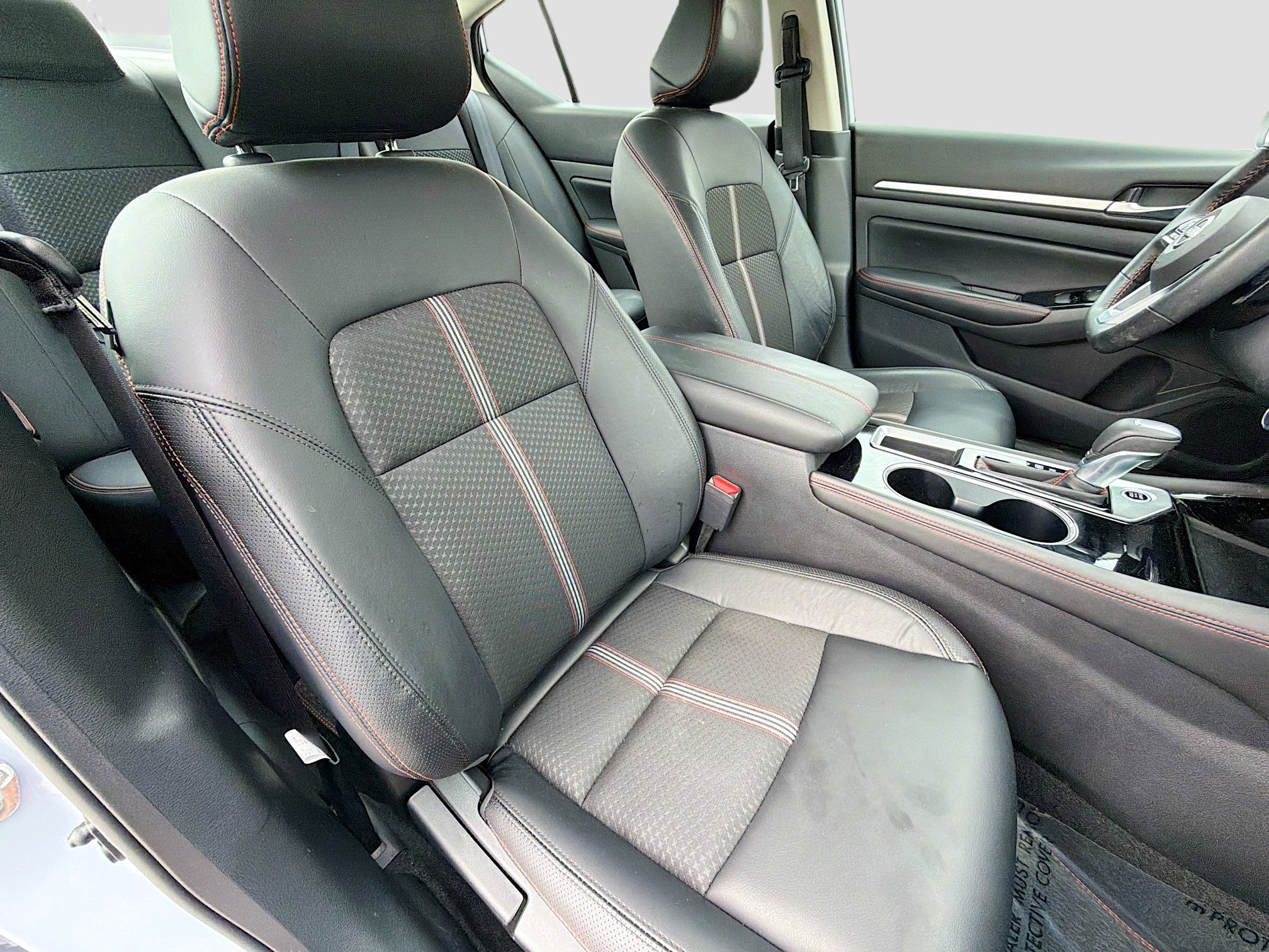 Used 2024 Nissan Altima 2.5 SR image 14