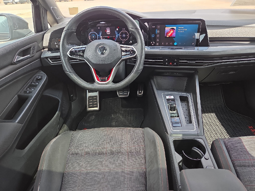 Used 2022 Volkswagen GTI SE FWD image 15
