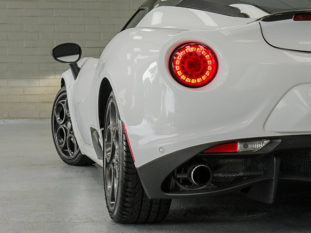 Used 2018 Alfa Romeo 4C Coupe w/ Coupe Track Package 1 RWD image 42