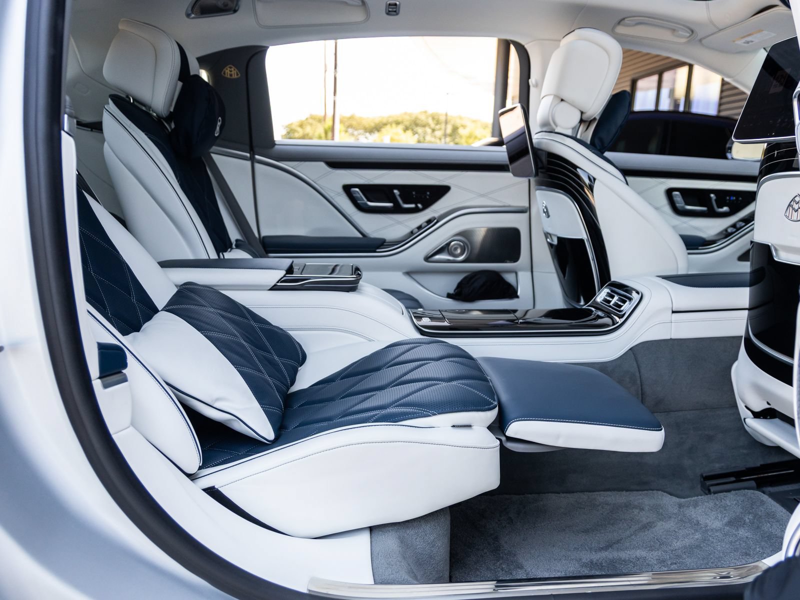 Used 2024 Mercedes-Benz Maybach S 680 4MATIC image 60