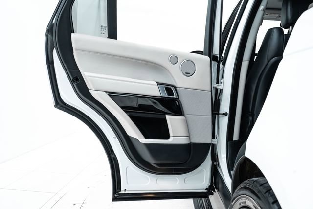 Used 2014 Land Rover Range Rover Supercharged image 18