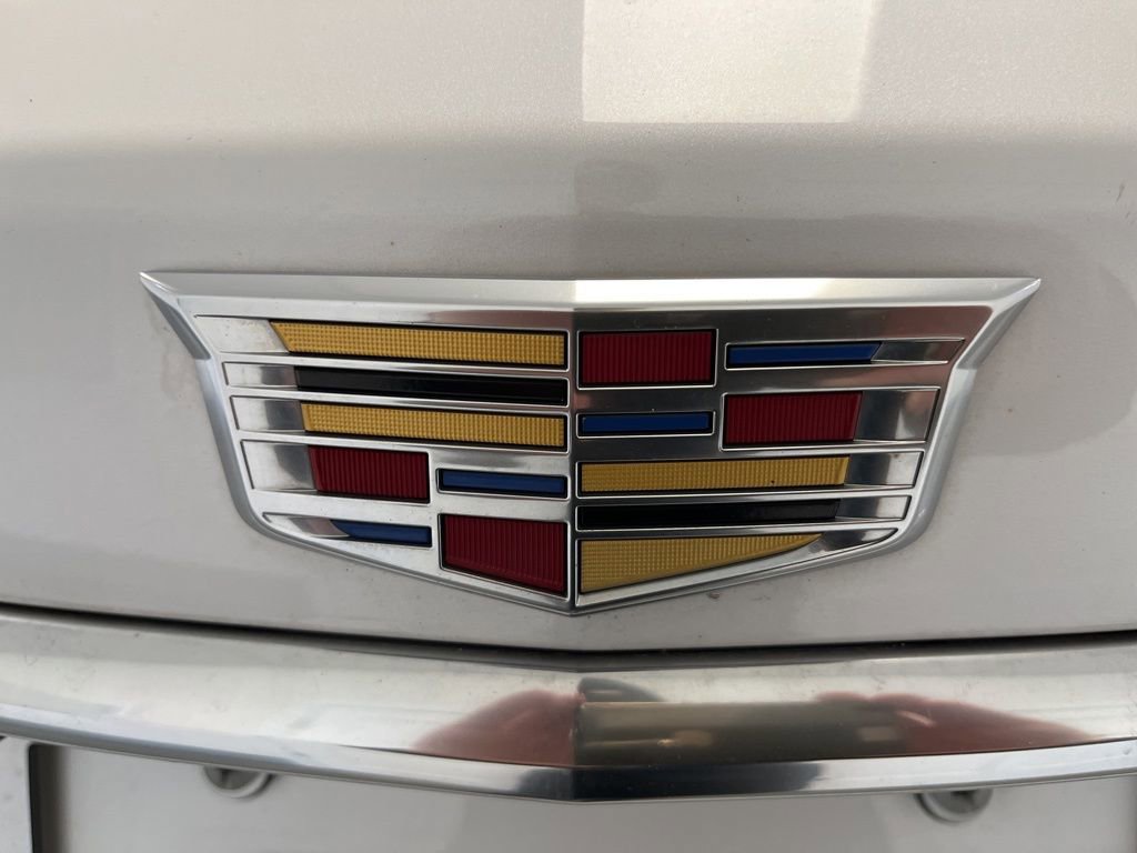 Used 2018 Cadillac XT5 Luxury w/ Driver Awareness Package image 25