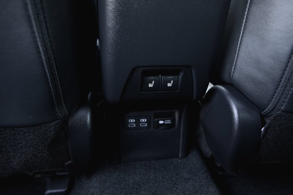 Certified 2024 Toyota Prius Prime Premium w/ Advanced Technology Package FWD image 28