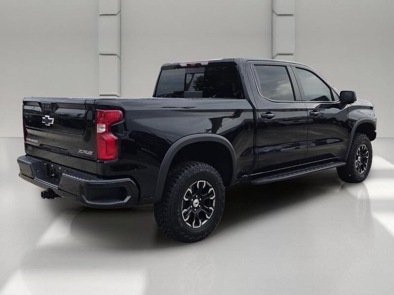 Used 2026 Chevrolet Silverado 1500 ZR2 AWD/4WD image 5