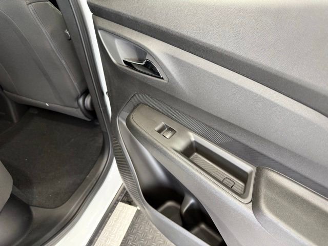 New 2027 Chevrolet Bolt LT FWD image 25