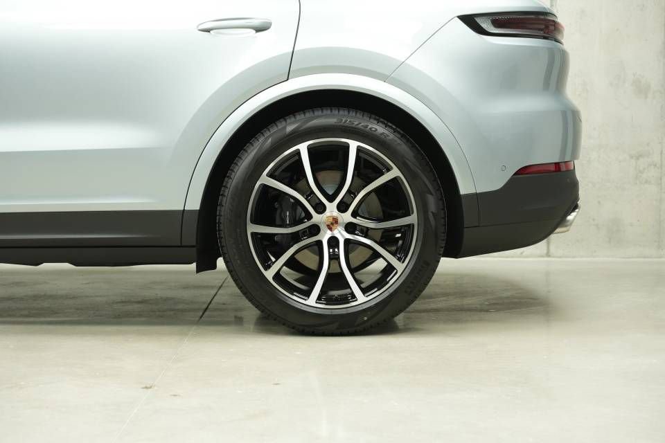 New 2026 Porsche Cayenne image 41